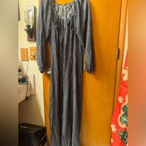 Elegant Blue Long Sleeve Denim Jumper